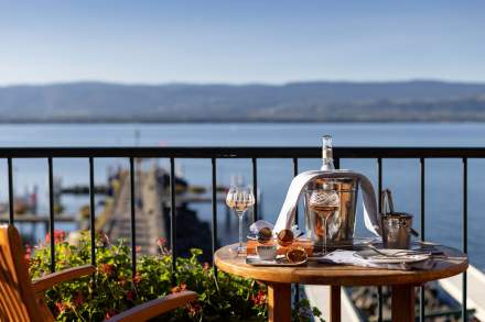 Hotel im Genfer See  - Balkon Hôtel Restaurant du Port