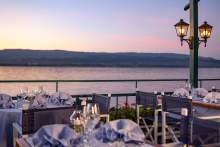 Terrasse Hôtel Restaurant du Port avec vue sur le Lac Léman