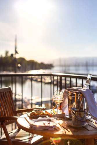 Hotel de Charme Lac Leman - Blacon Hôtel Restaurant du Port