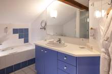 Salle de bain Hôtel Restaurant du Port - Hôtel 4 étoiles Lac Léman